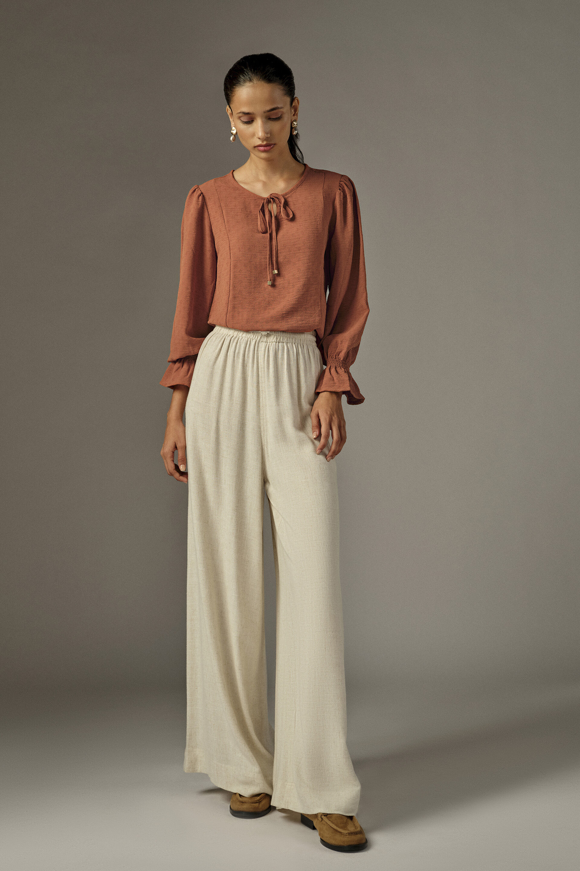 Solid Bishop Sleeves Top in Rust, Rust, image 3